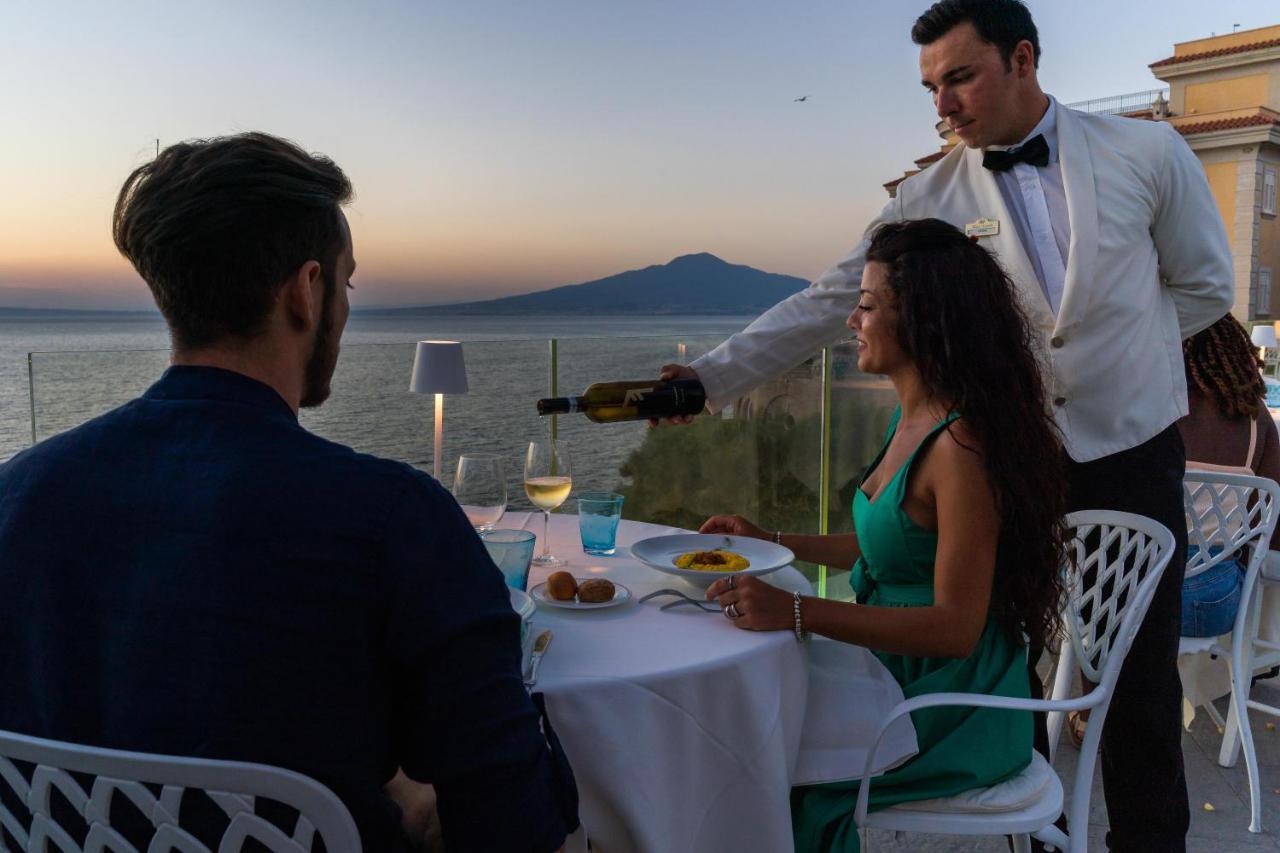 Hotel Corallo Sorrento Sant'Agnello Ngoại thất bức ảnh