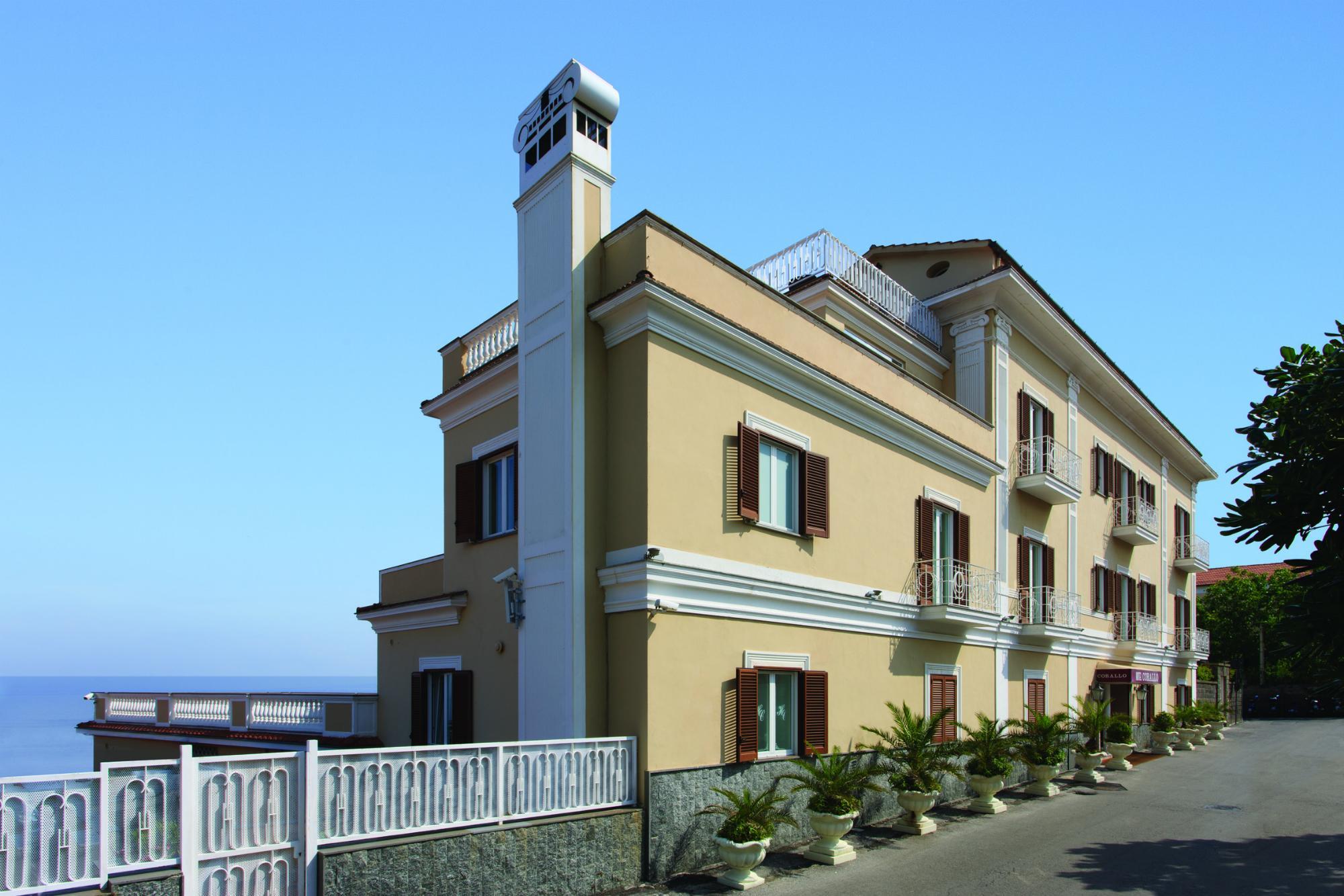 Hotel Corallo Sorrento Sant'Agnello Ngoại thất bức ảnh